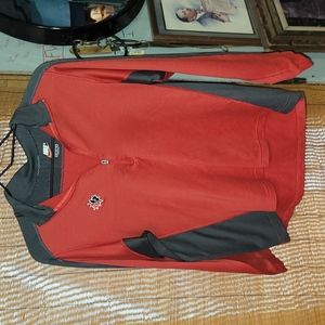 Vintage. Nike. Made in USA. Half-zip. Mens size Medium.